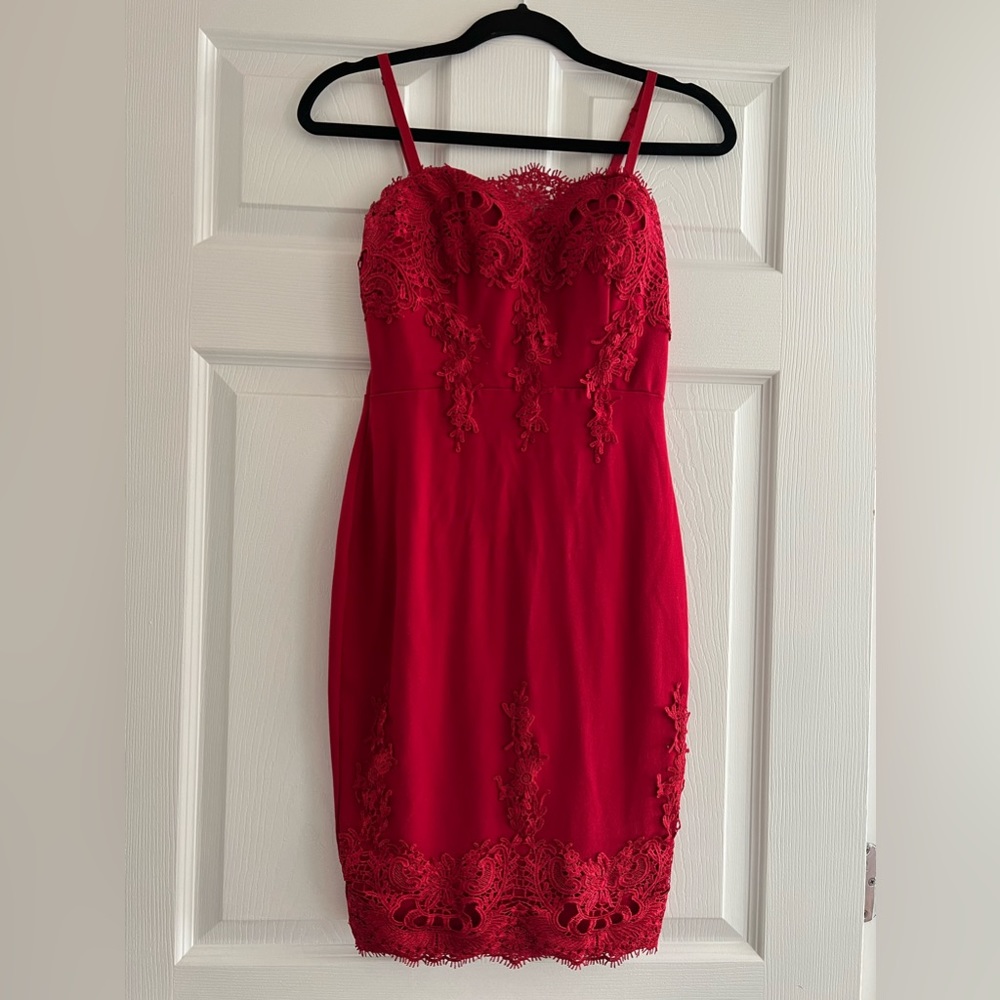 Red bodycon dress